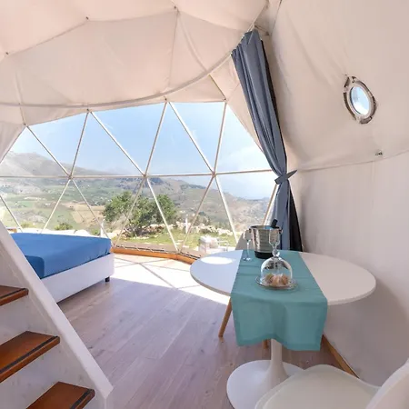 Villa Dome On The Hill With Jacuzzi *
